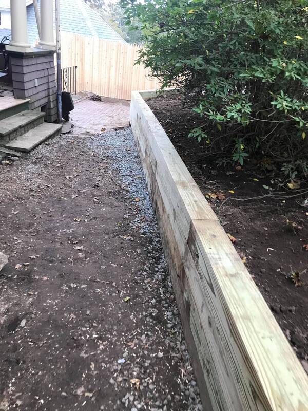 Wood retaining wall